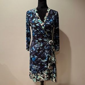 BCBG MAXAZRIA wrap dress size M